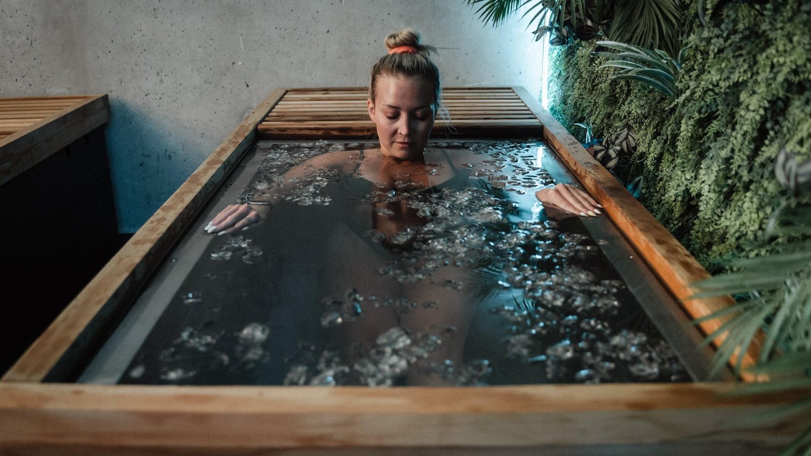 Cold plunge studio — cold water thermogenesis activates brown fat for fat burning