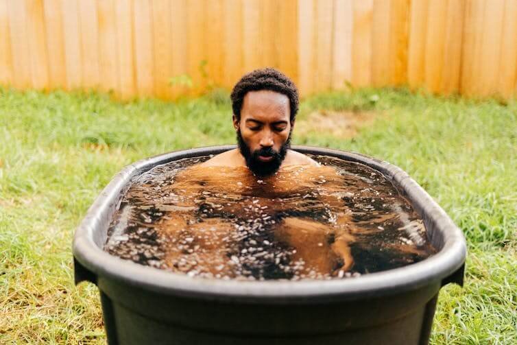 Ice water hack weight loss thermogenesis